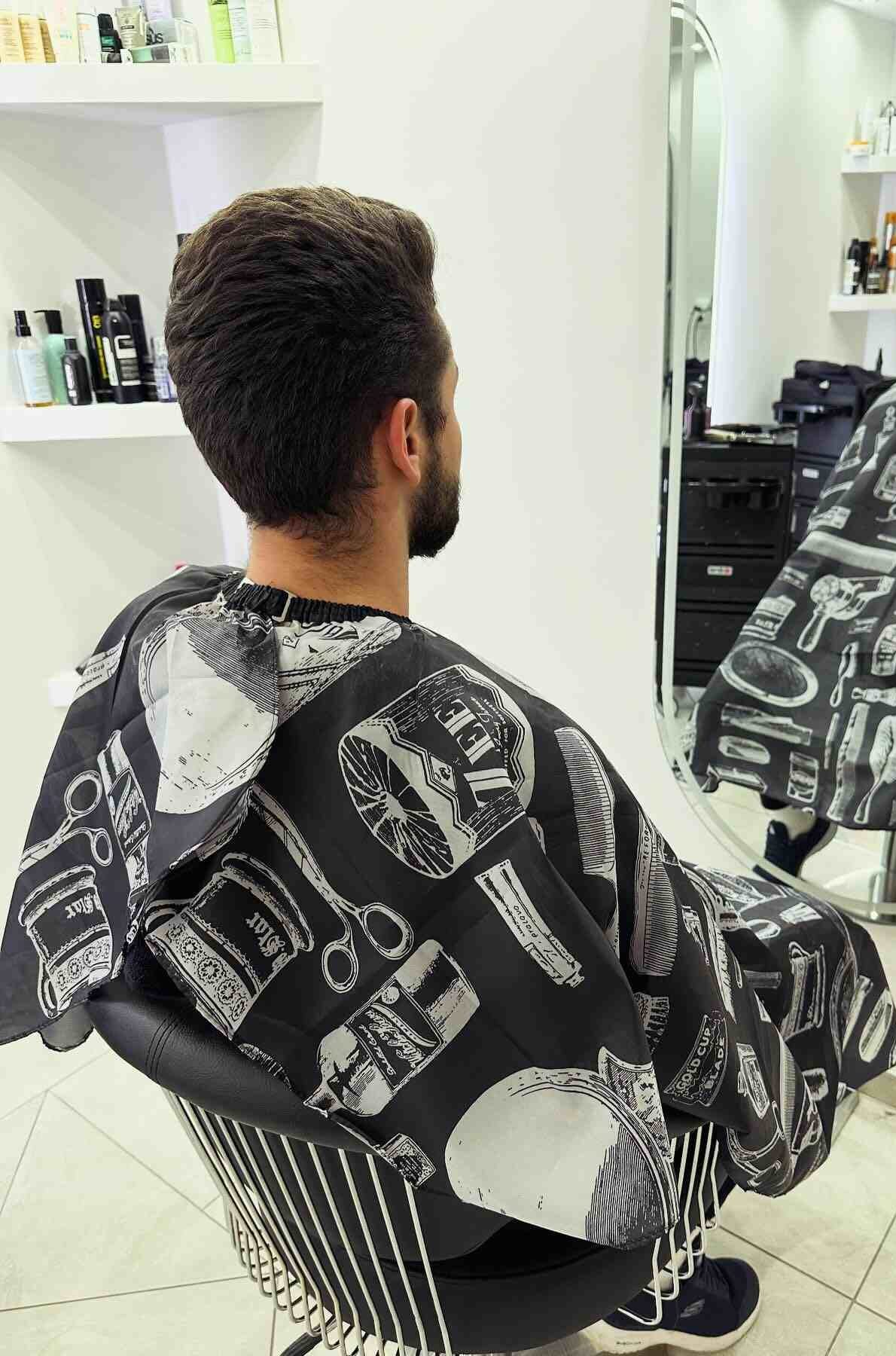 Prije muškog šišanja – Beauty Studio Vitalis